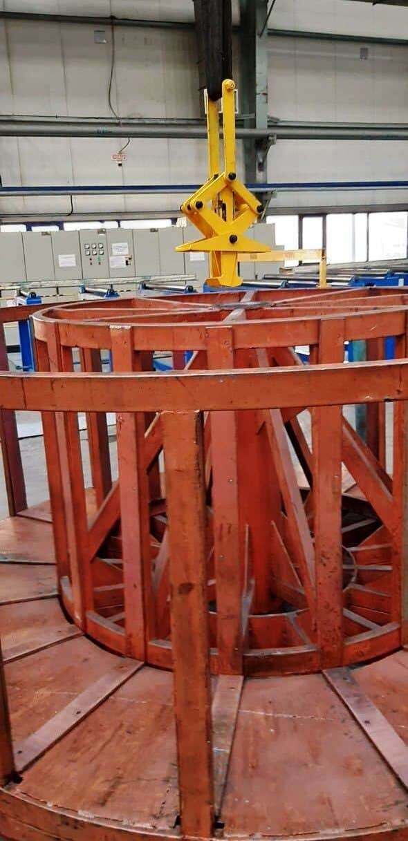 3ахват С.Г.П. для подъема волочильных кассет г/п 5000кг